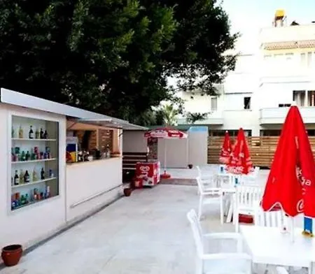 Hotel Niss Lara