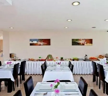 Niss Lara Hotel